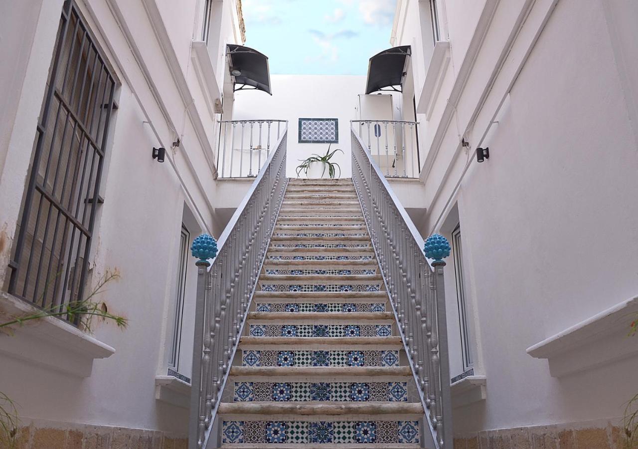 The Court Suites & Spa Tarento Exterior foto