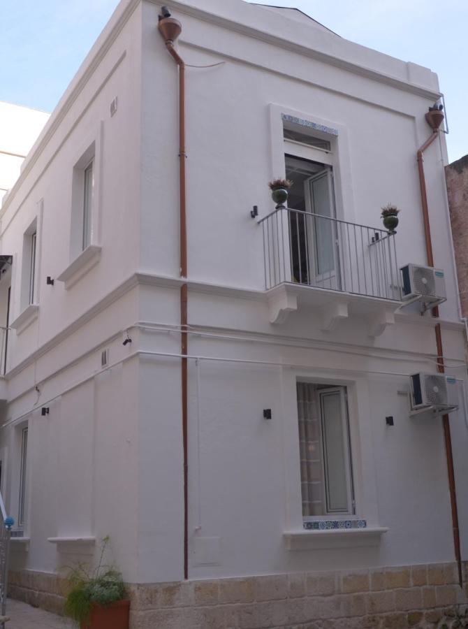 The Court Suites & Spa Tarento Exterior foto