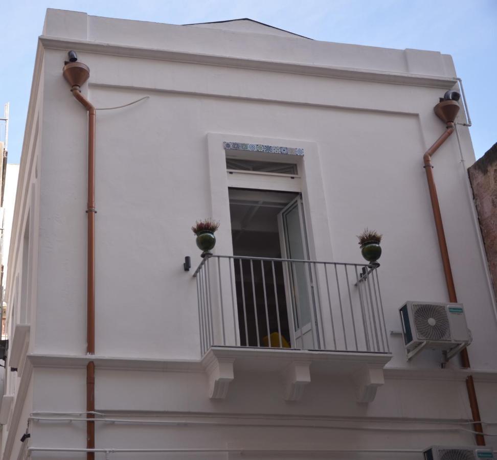 The Court Suites & Spa Tarento Exterior foto